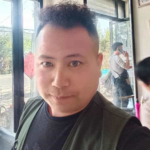 35岁岁山东单身帅哥 - 衡水吉缘网